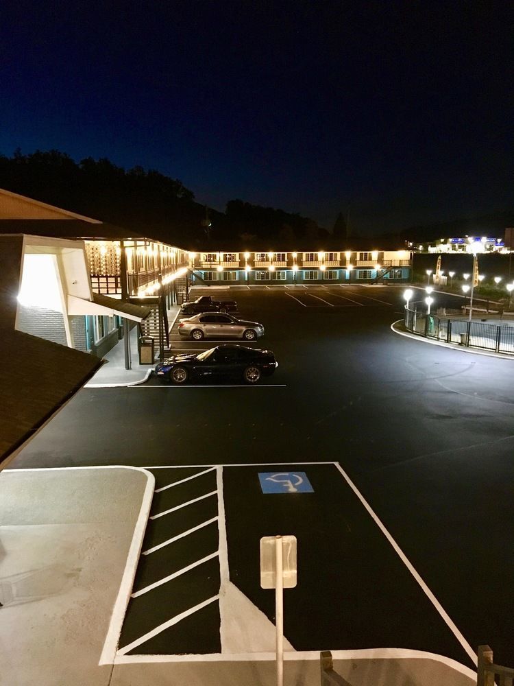 Rosewood Inn & Suites 로즈버그 외부 사진