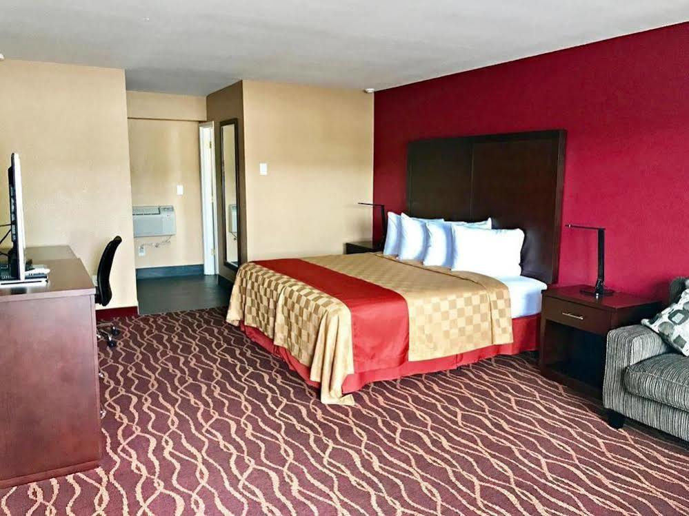 Rosewood Inn & Suites 로즈버그 외부 사진