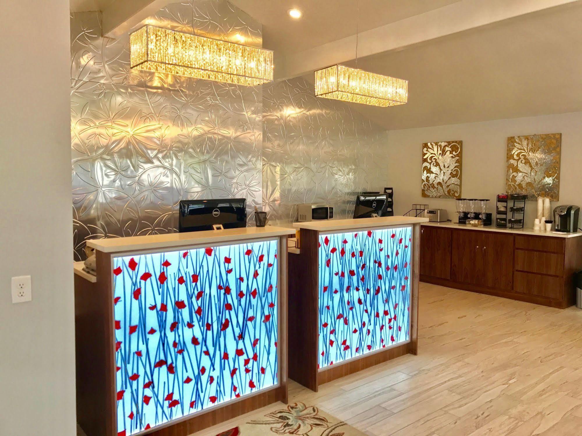 Rosewood Inn & Suites 로즈버그 외부 사진